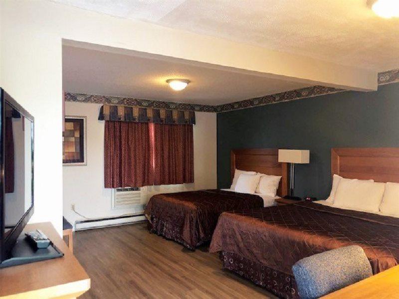 Americas Best Value Inn - Stonington Bagian luar foto
