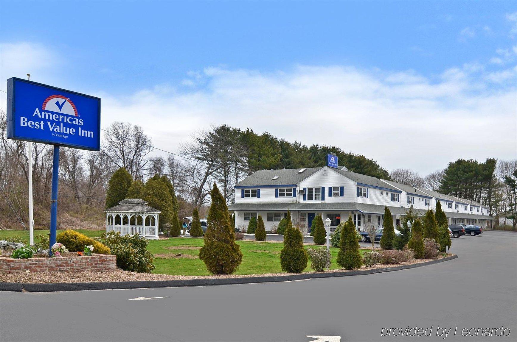 Americas Best Value Inn Stonington Mystic Bagian luar foto