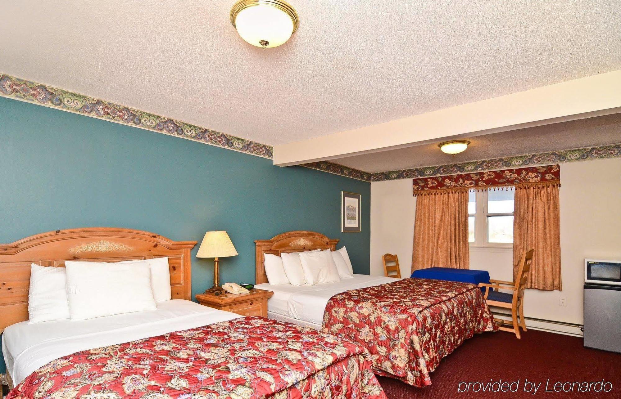 Americas Best Value Inn Stonington Mystic Ruang foto